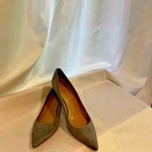 JCrew Gray Dulcimer Suede Kitten Heels